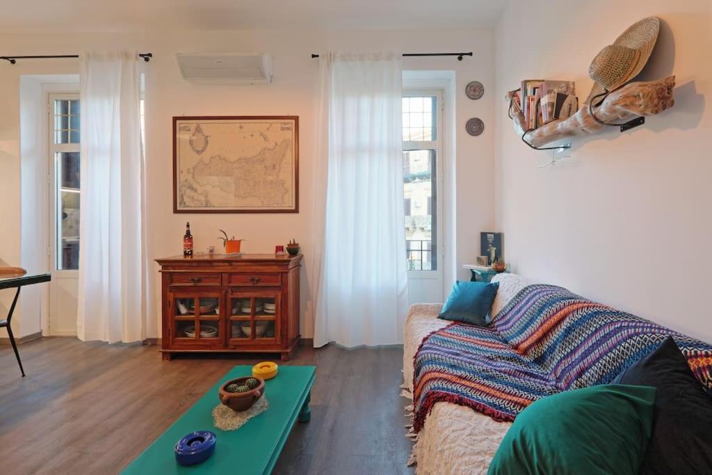 Apartmán La Casuzza Del Borgo - Porto - Politeama Palermo Exteriér fotografie